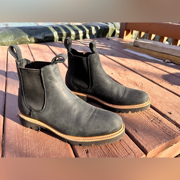 Nisolo Shoes - Nisolo Go-To 2.0 Chelsea Boots, women's size 9